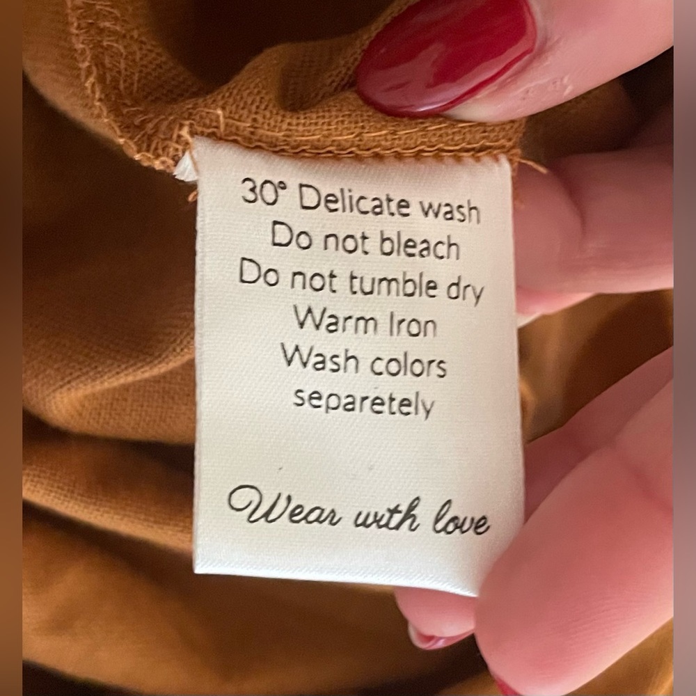 Elegant Brown Midi Dress - Picture 13 of 16
